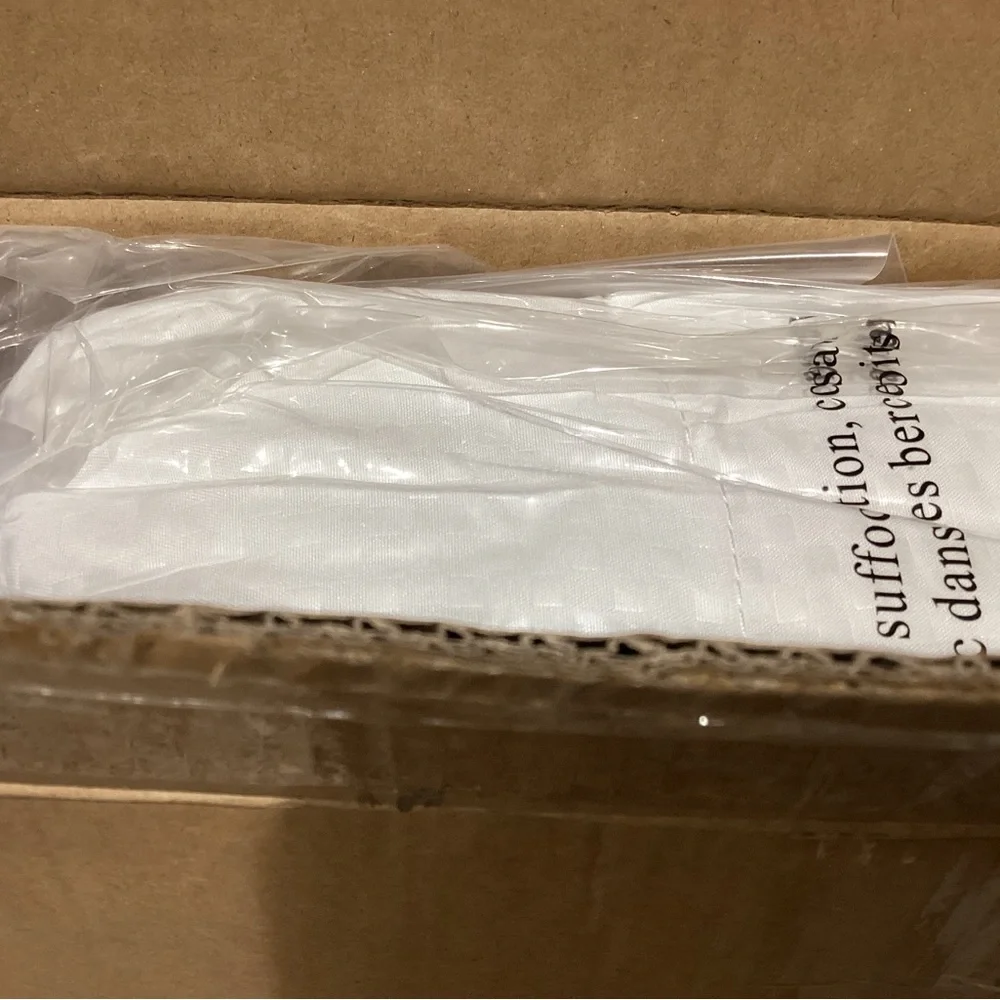 Matbeby Bedding Quilted Fitted Twin XL Mattress Pad Cooling Breathable Fluffy
